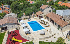 Stunning Home In Dubrava With Sauna